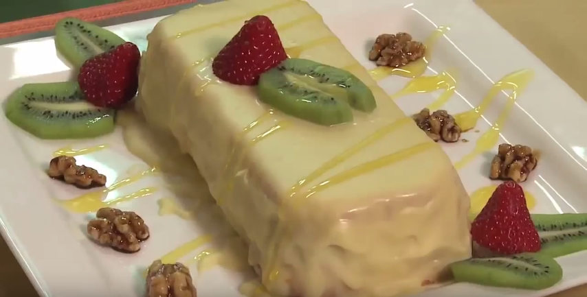 images tarta de queso fresas chocolate blanco - Receta Casa Botín: Tarta de queso con chocolate blanco